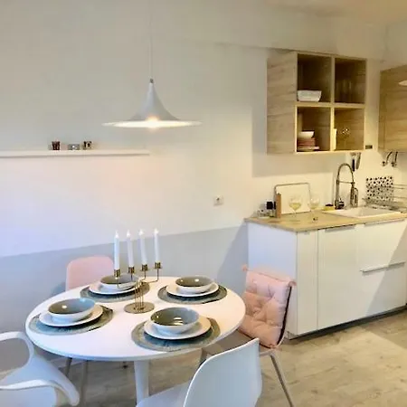 Luxury In Old Town * Віавіа