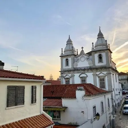 Luxury In Old Town Apartment Cascais